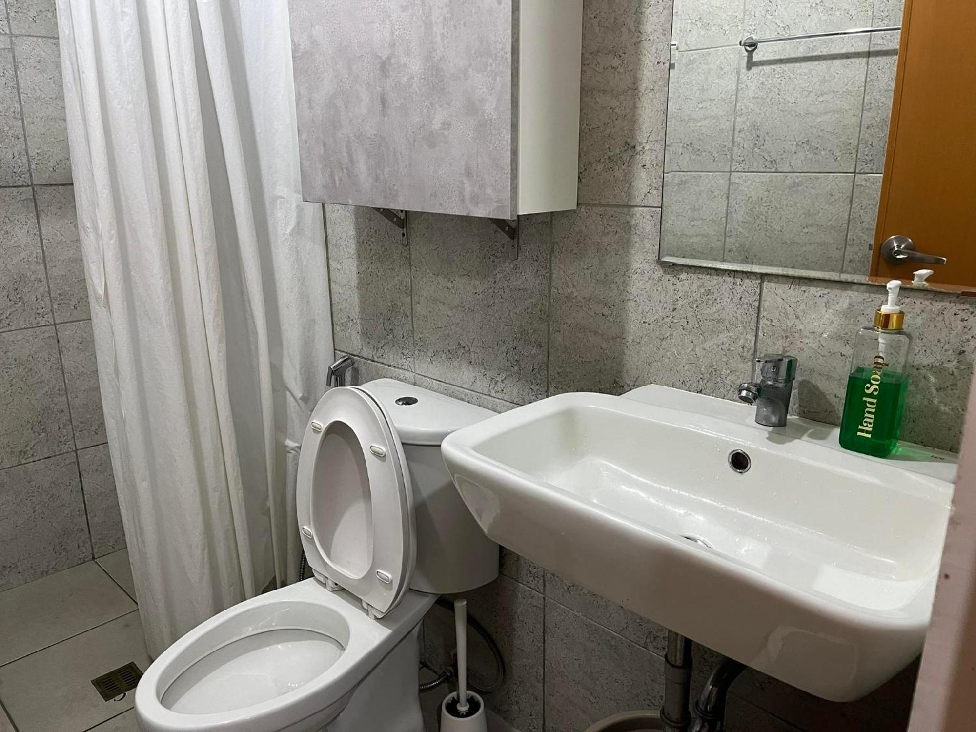 Ama Tower Residences, 8Th Flr, Near Dmw And Sm Megamall Mandaluyong Kültér fotó